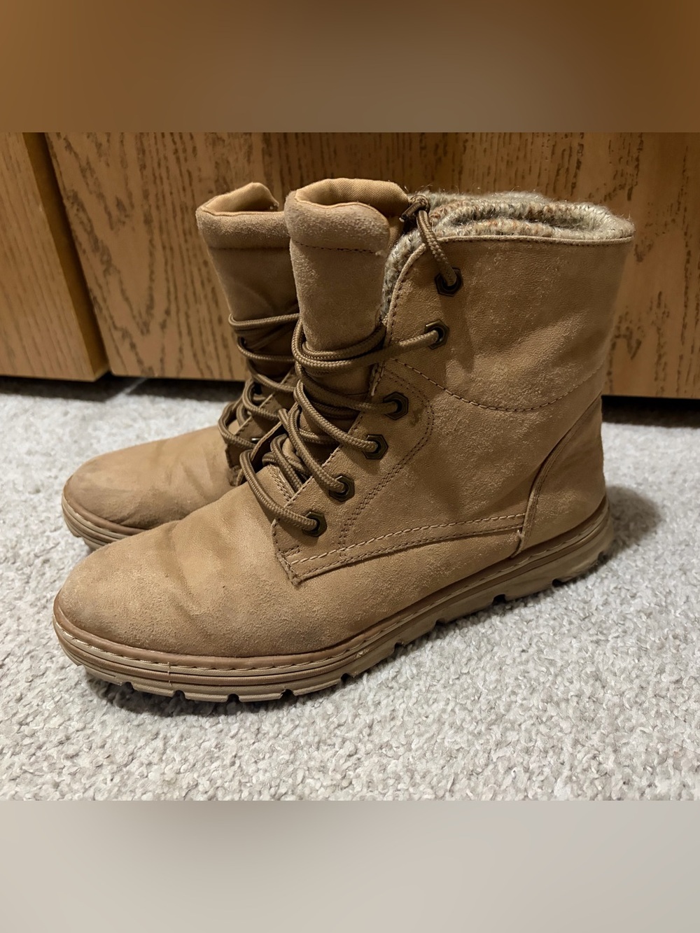 Cliffs by White Mountain Tan Lace Up Ankle Boots Women’s Size 10M